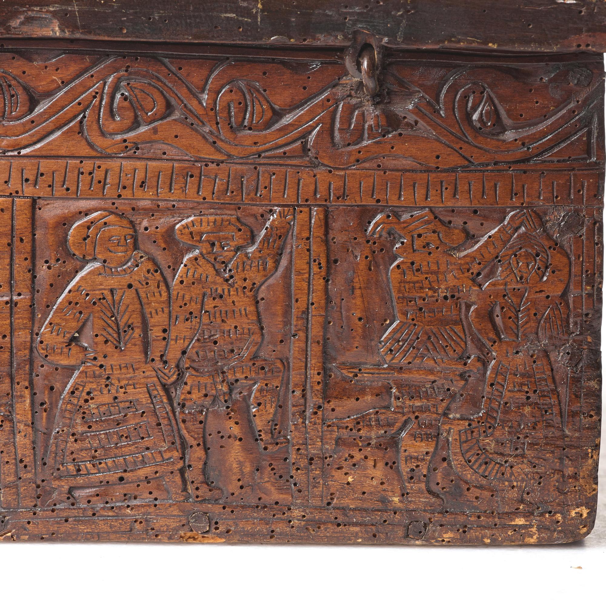 A casket and lid, C14 dated, second half of the 17th century.