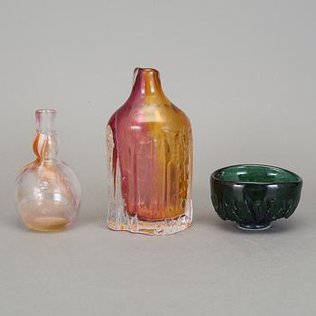 VASER, 2 st, och SKÅL, Ann och Göran Wärff, Kosta.