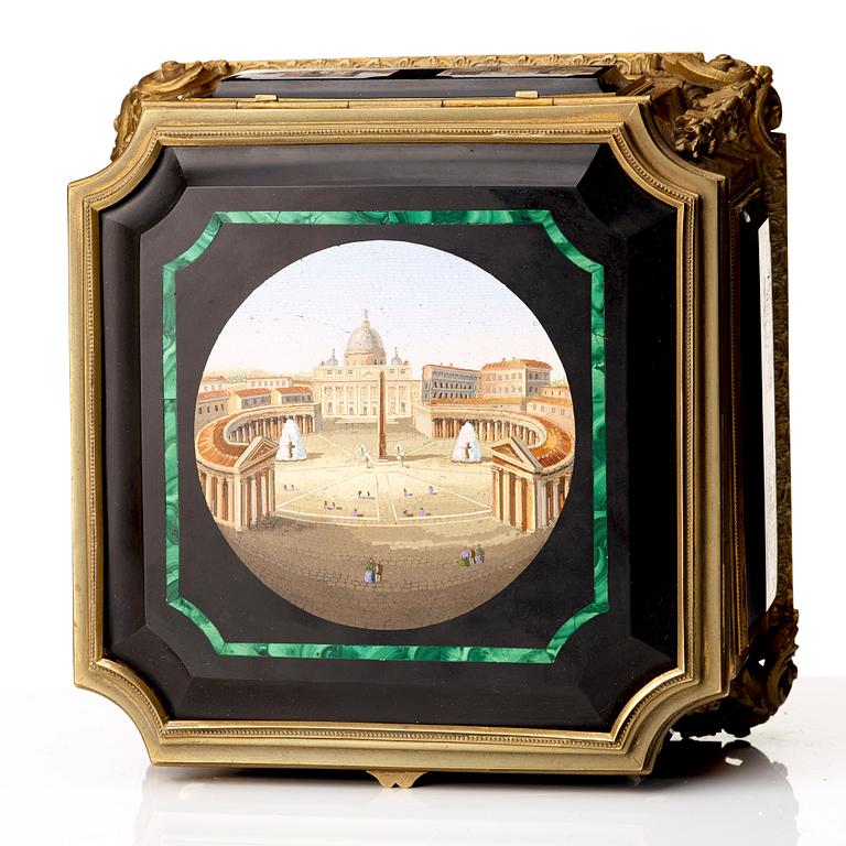 A micro mosaic gilt-bronze box by Cesare Roccheggiani -   Rome, Italy - second half / late c,19th century.