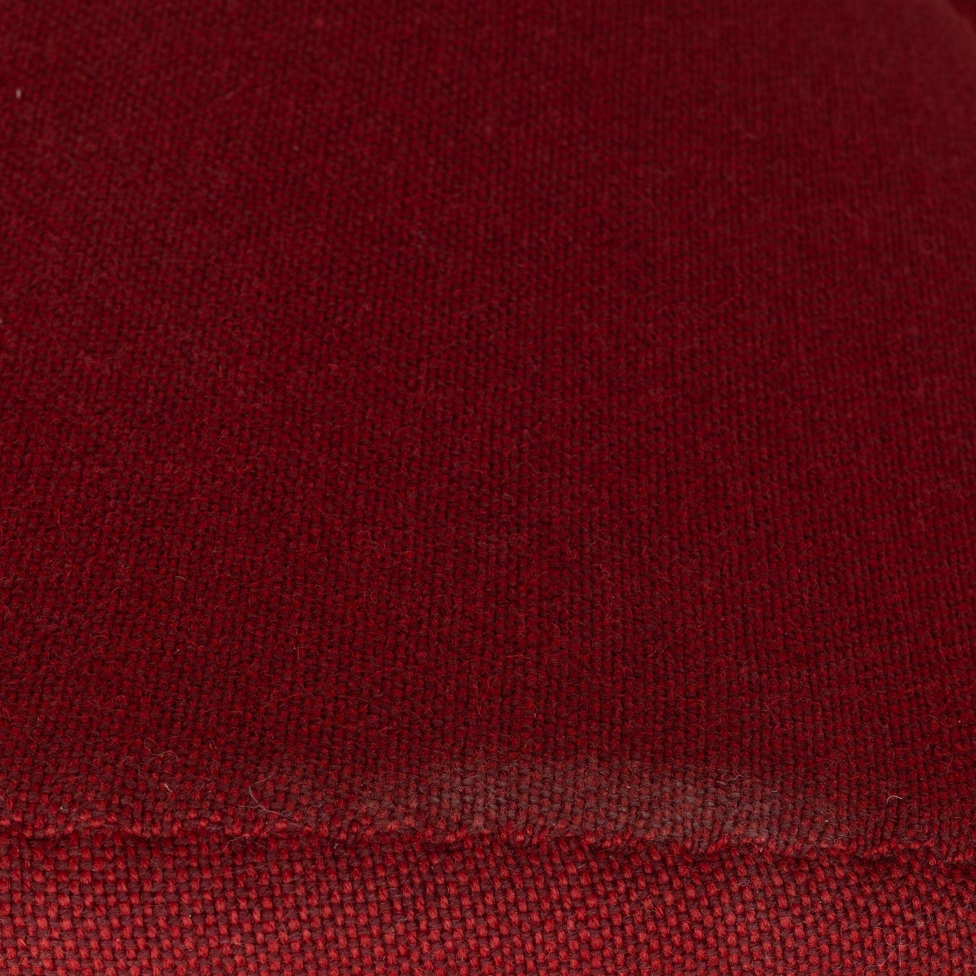 Arne Jacobsen, armchairs, a pair of "Swan", for Fritz Hansen, Denmark, 2004.