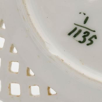 A set of six 'Musselmalet' porcelain pieces, Royal Copenhagen, Denmark.