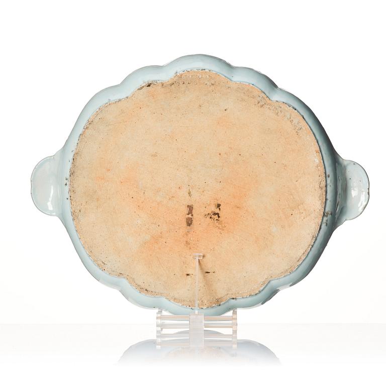 Bricka, porslin. Qingdynastin, 1700-tal.