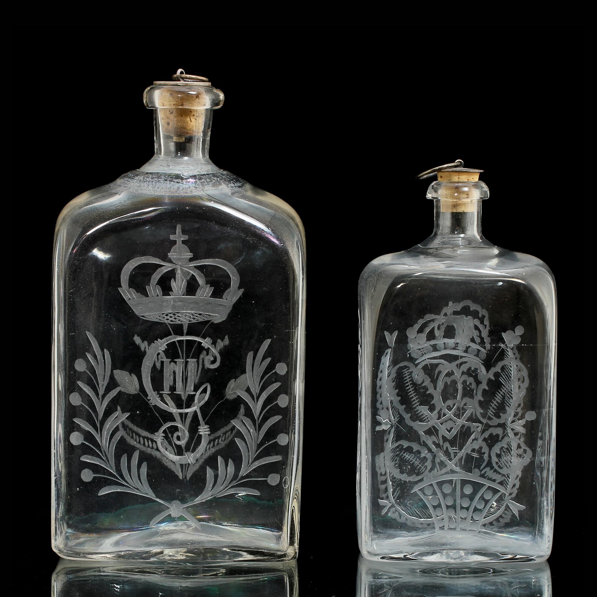 FLASKOR, 2 st, glas, 1800/1900-tal.