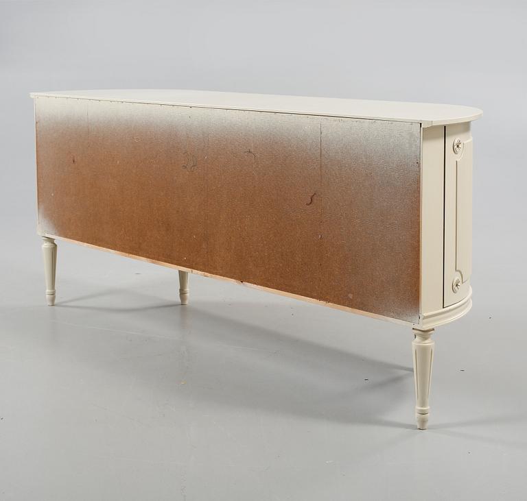 SIDEBOARD, gustaviansk stil, 1900-talets andra hälft.