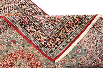 Matta. Kirman, ca 244 x 159 cm.