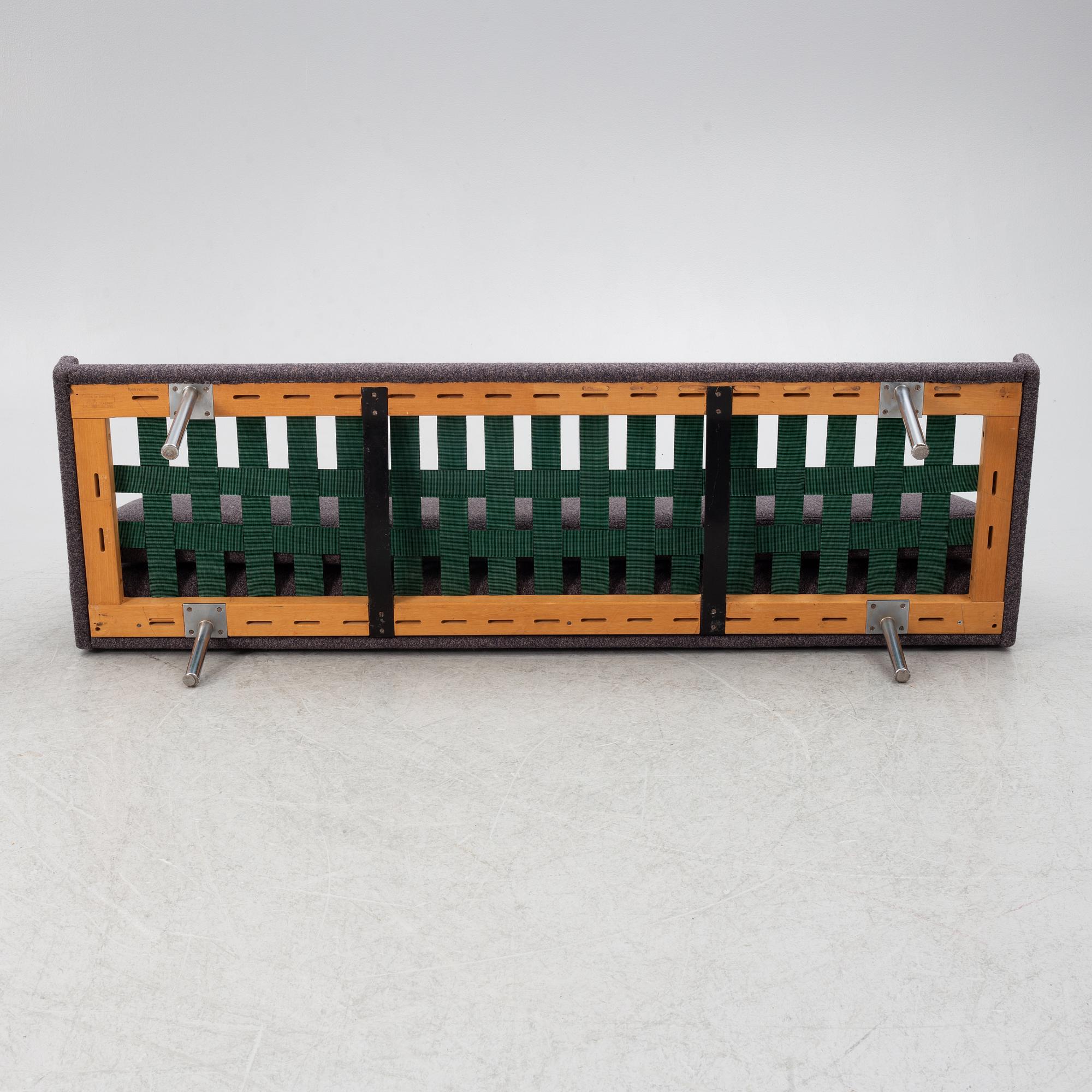 Soffa med fotpall, modell "Charles", Jio Möbler.