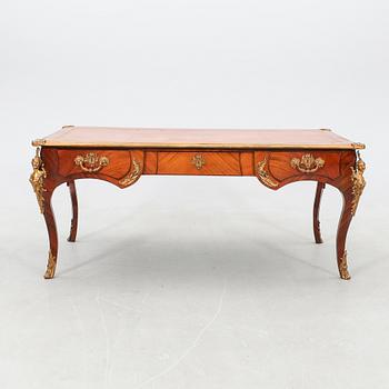 Skrivbord, Louis XV-stil 1900-talets första hälft.