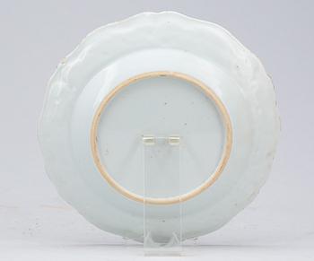 TALLRIKAR, porslin, 6 st, famille rose, Kina, Qianlong (1736-95).