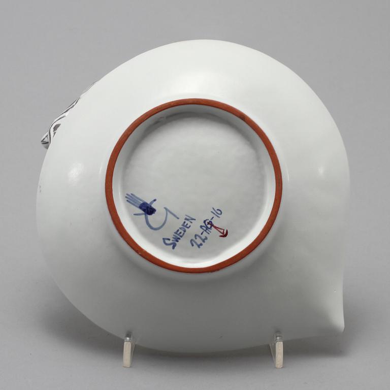 FAT samt VAS, fajans respektive stengods, Stig Lindberg, Gustavsberg, omkring 1900-talets mitt.