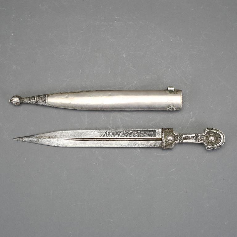 KINJAL, Kaukasien, mestadels silver, 1800-tal.