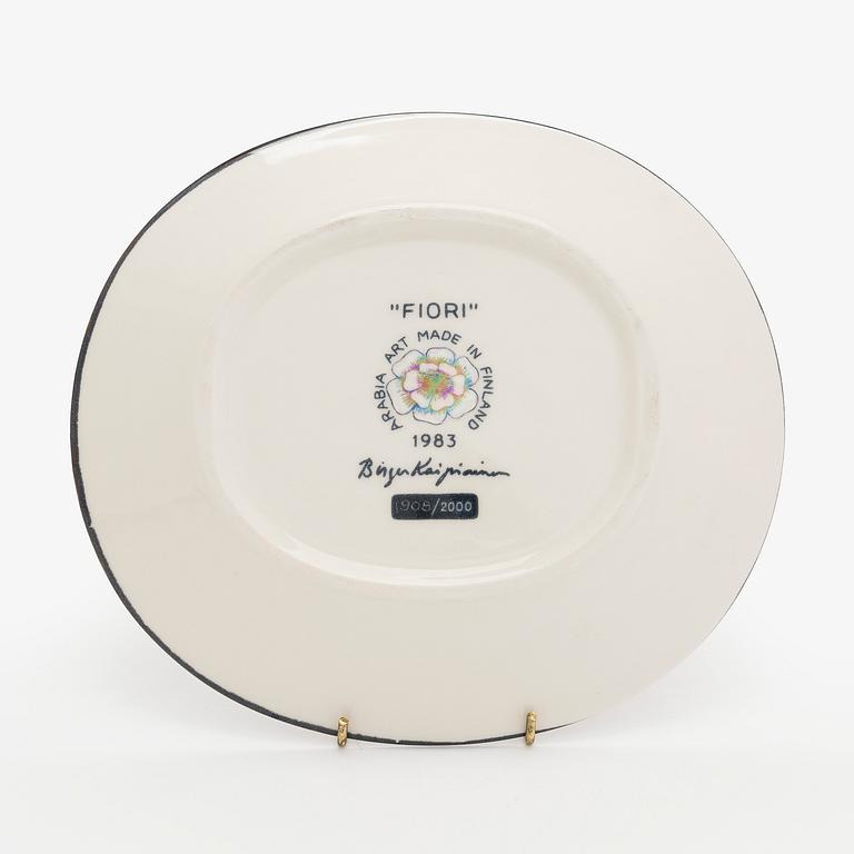 Birger Kaipiainen, a ceramic 'Fiori dish', marked Birger Kaipiainen, Arabia art made in Finland 1983, 1908/2000.
