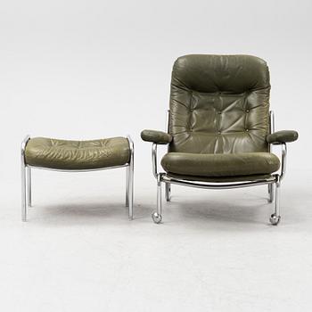 A leather easy chair with ottoman 'Relax', Göte Möbler, Nässjö, 1970/80s.