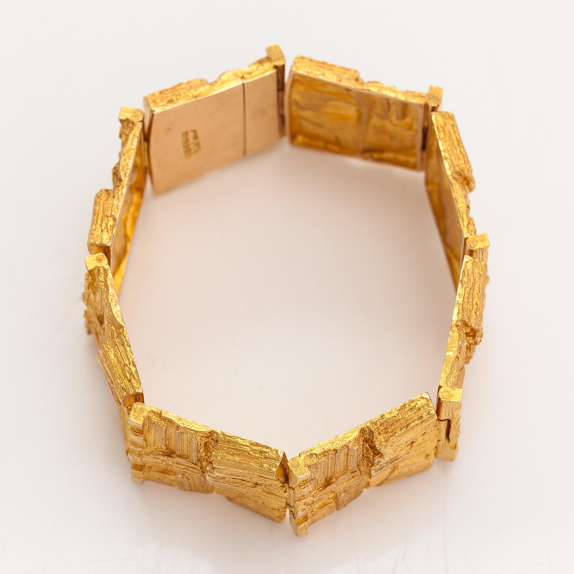 Björn Weckström, A 14K gold bracelet "Suma". Lapponia 1971.