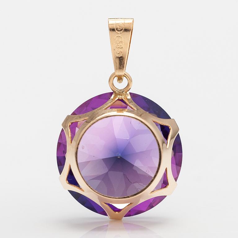 HÄNGE, 14K guld, syntetisk safir.