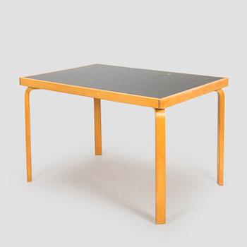 Alvar Aalto, Pöytä, malli 95A, O.Y. Huonekalu- ja Rakennustyötehdas A.B., 1940-luku.