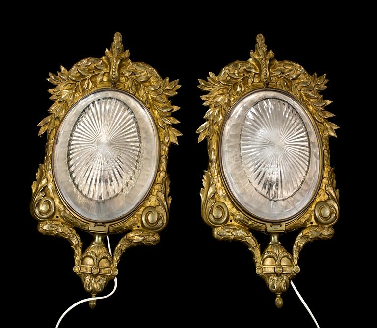 LAMPETTER, ett par, Louis XVI-stil, 1900-talets första hälft.