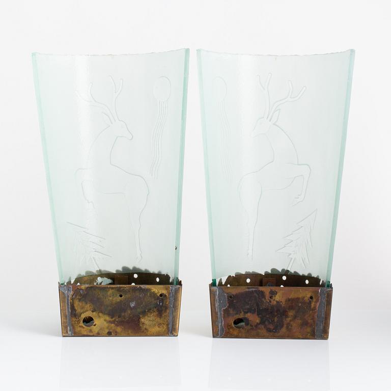 A Swedish Modern glass wall lamp, first half of the 20th Century.