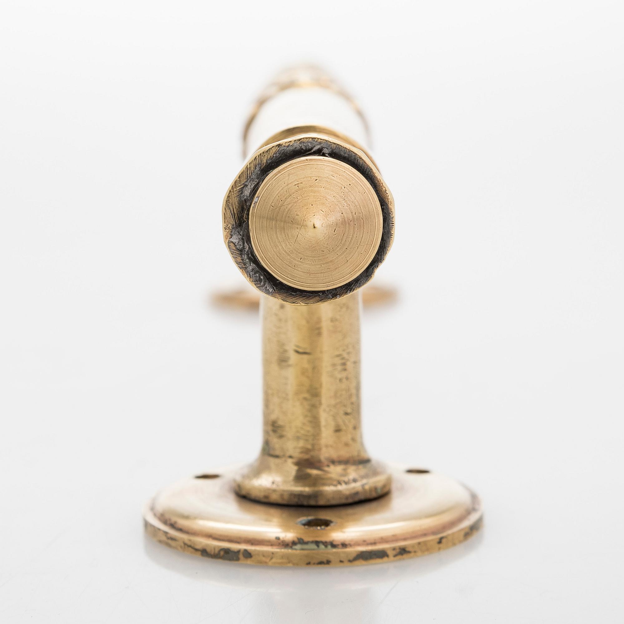 Paavo Tynell, dörrhandtag, modell nr:2 för Taito 1920-talets slut.