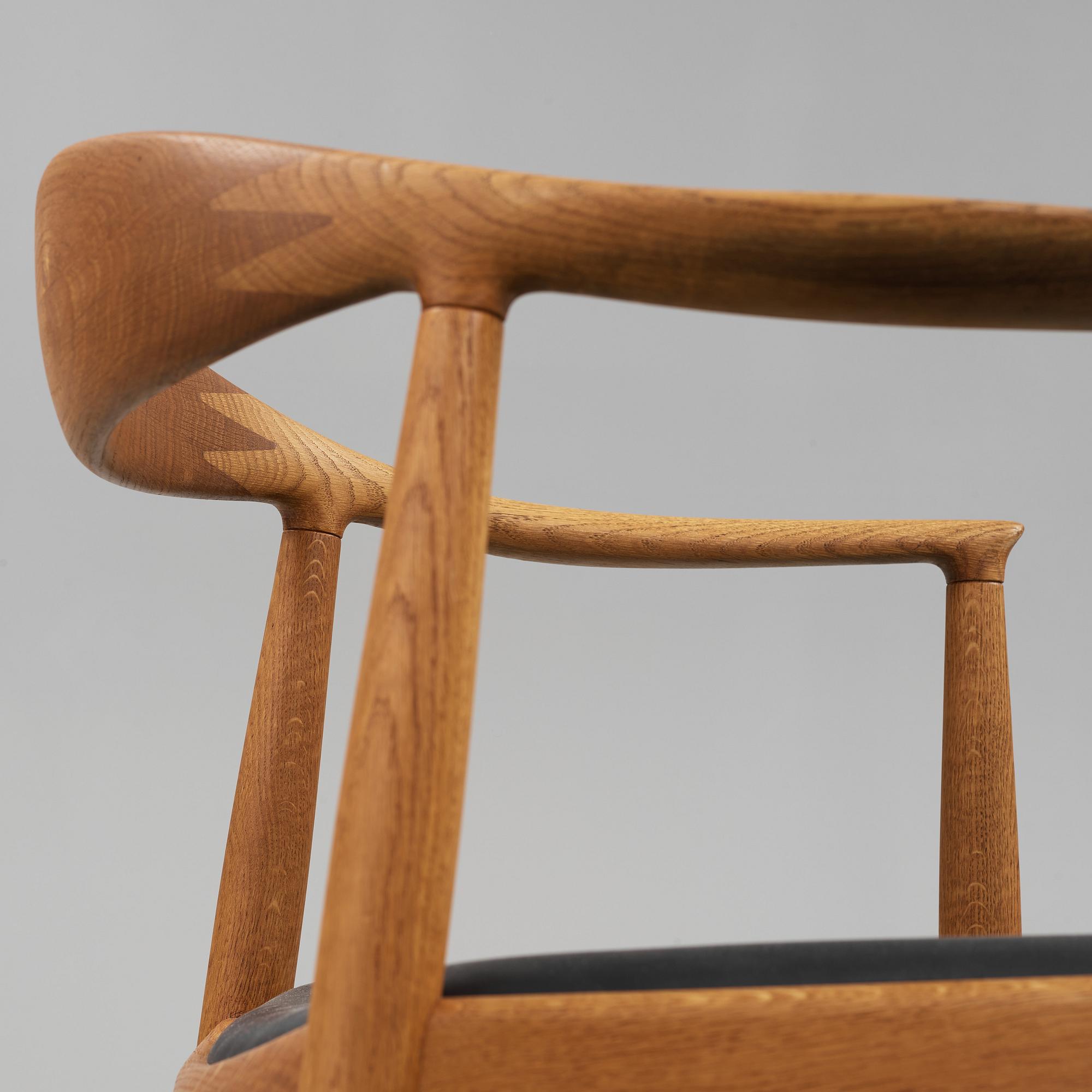 A set of six Hans J Wegner oak 'The Chair', Johannes Hansen, Denmark.