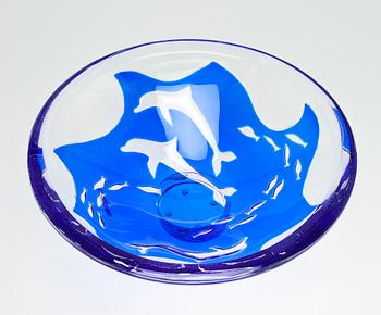 SKÅL, glas, "Delfiner"/"Dolphins", Olle Alberius, Orrefors Gallery, 1988.