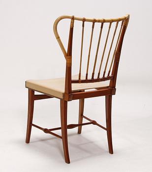 STOL, Josef Frank, firma Svenskt Tenn, modell 1179.