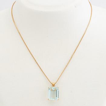 Necklace, 18K gold and aquamarine.