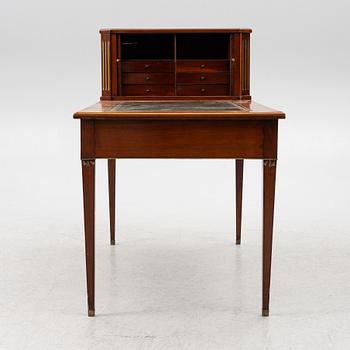 A late Gustavian desk, circa 1800.