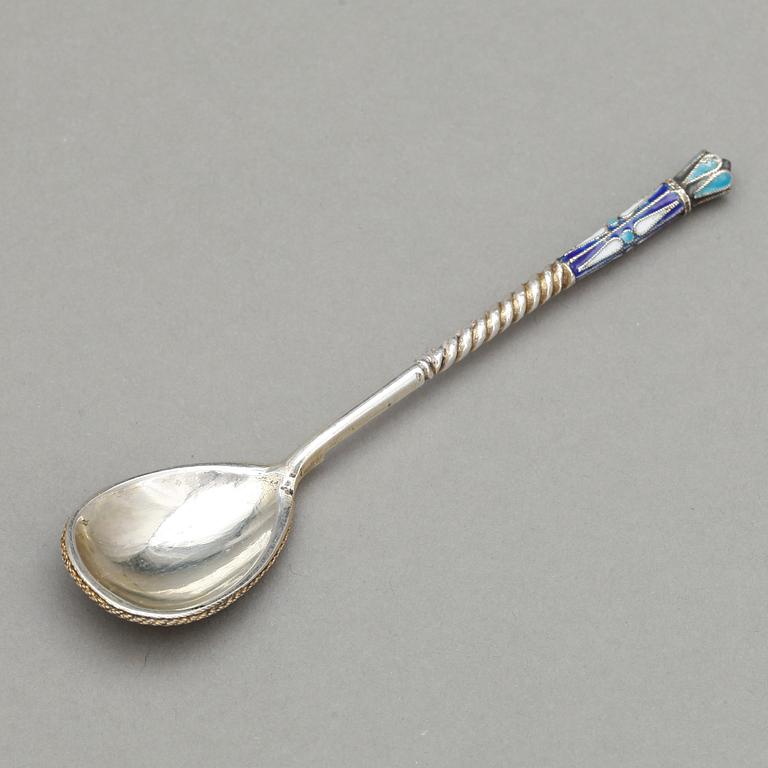 SKED, silver och emalj. Ryssland, 1800-talets slut.