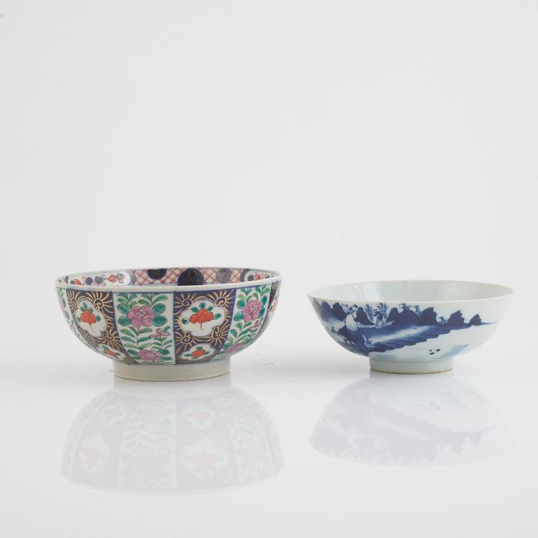 Två skålar, bojan samt vas, porslin, Kina, 1800-1900-tal.