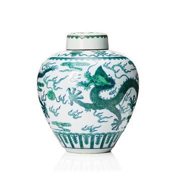 850. A green-enamelled 'five clawed dragon' jar, Qing dynasty, seal mark and period of Qianlong (1736-1795).