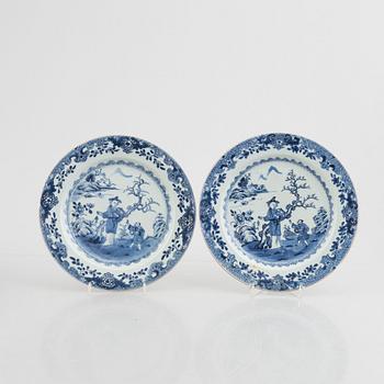 Eleven pieces of Chinese blue and white porcelain, Qing dynasty, 18th-19th century.