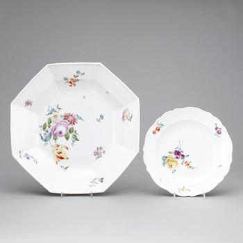FAT, 2 st, porslin, Meissen, troligen 1700-tal.