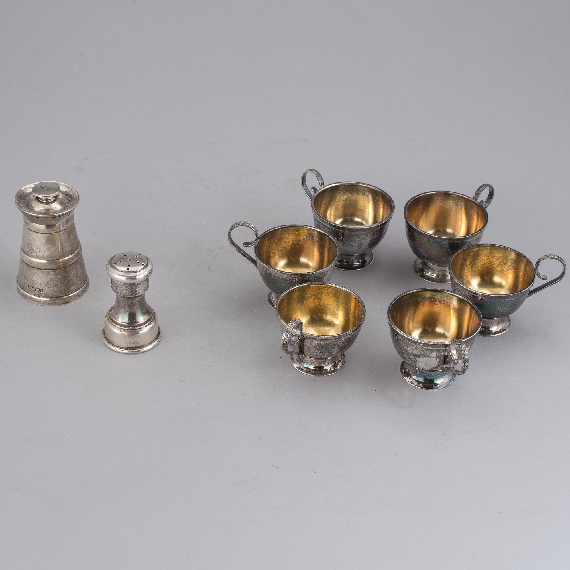 PARTI SILVER. 8 delar. Bl a Eric Lindbäck, Nederkalix 1961. Tot ca 480 g.