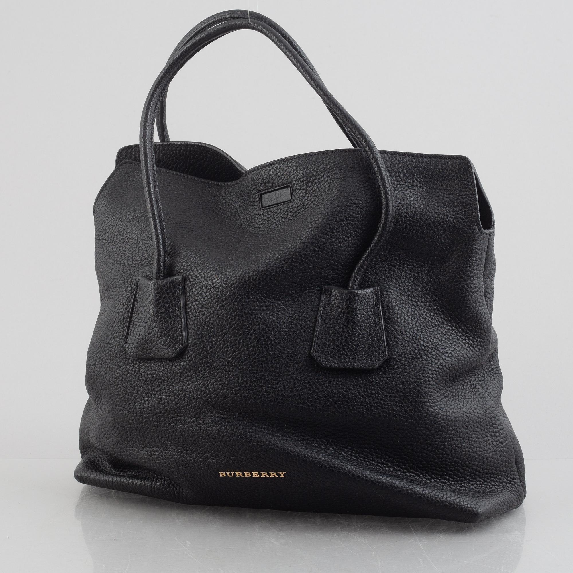 Burberry, a 'Baynard Tote' hand bag, 2016.