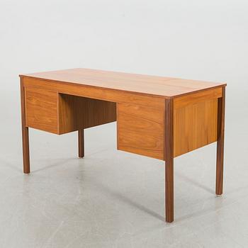 A Domino Mobler 1950/60's desk.