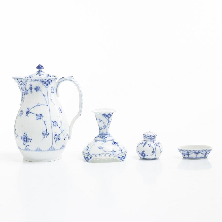 Royal Copenhagen, 27 service pieces, 'Blue Fluted', Denmark.