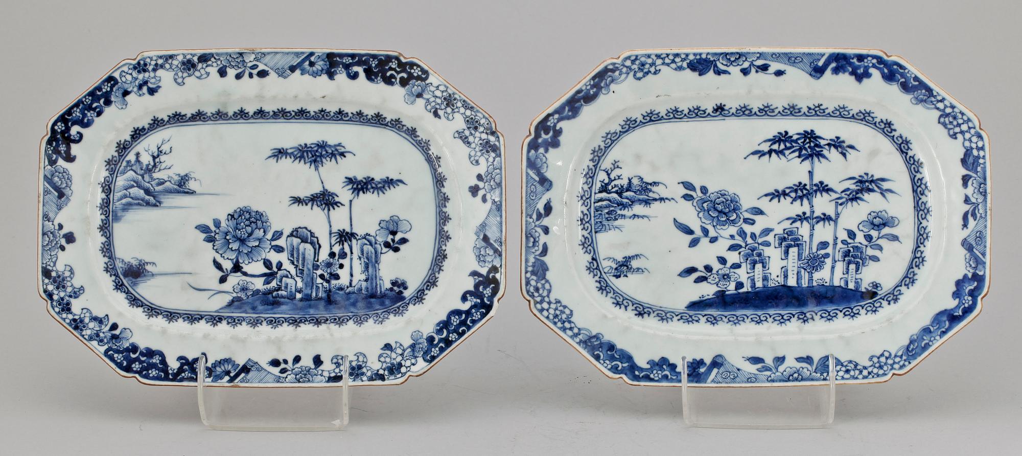 STEKFAT, ett par, porslin, Qianlong, Kina 1700-tal.