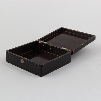 Two Japenese lacquer boxes, Meiji (1868-1912).