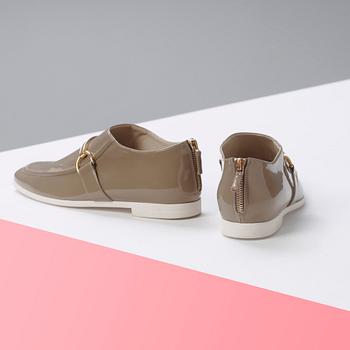 ETT PAR LOAFERS, Stella McCartney, storlek 38.