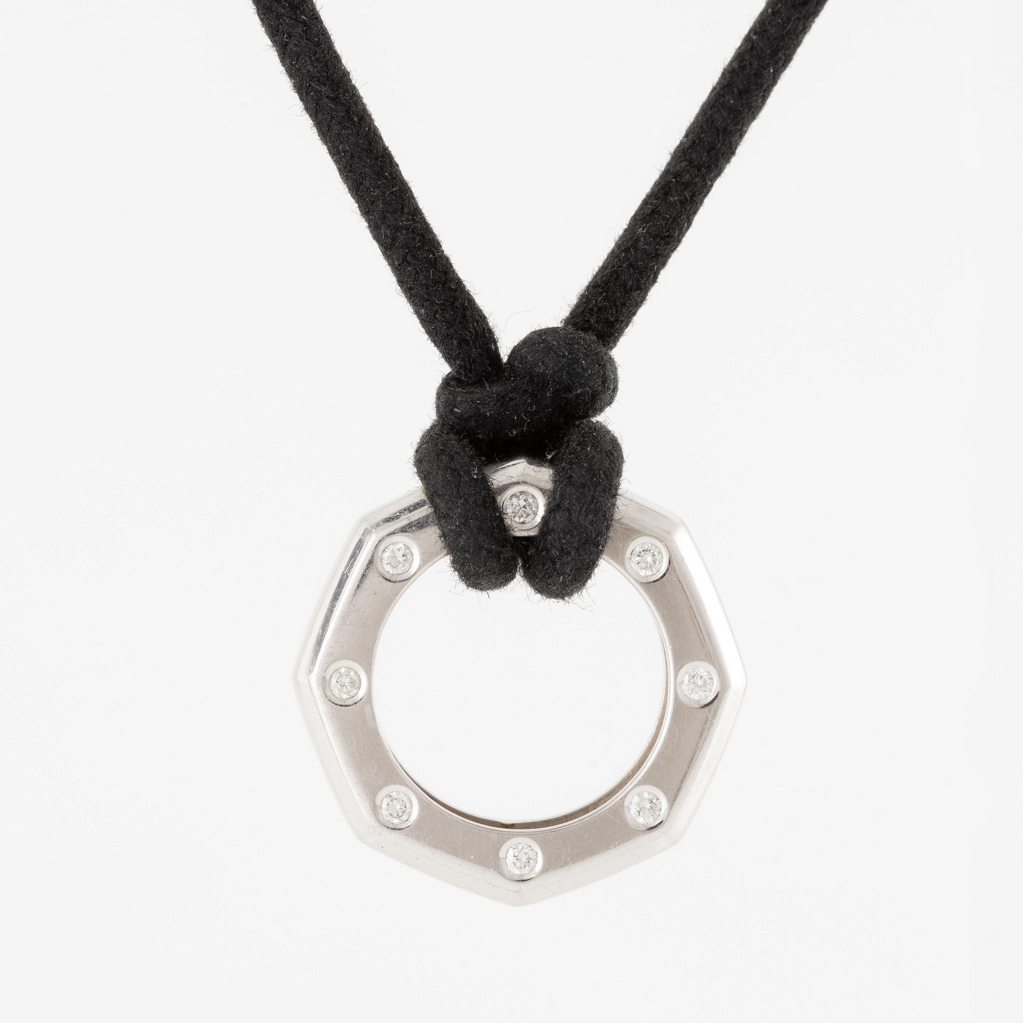 Audemars Piguet, pendant, "Royal Oak", white gold and diamonds.