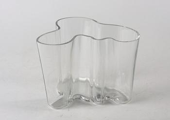 VAS, glas, Alvar Aalto, Iittala, Finland, sign.