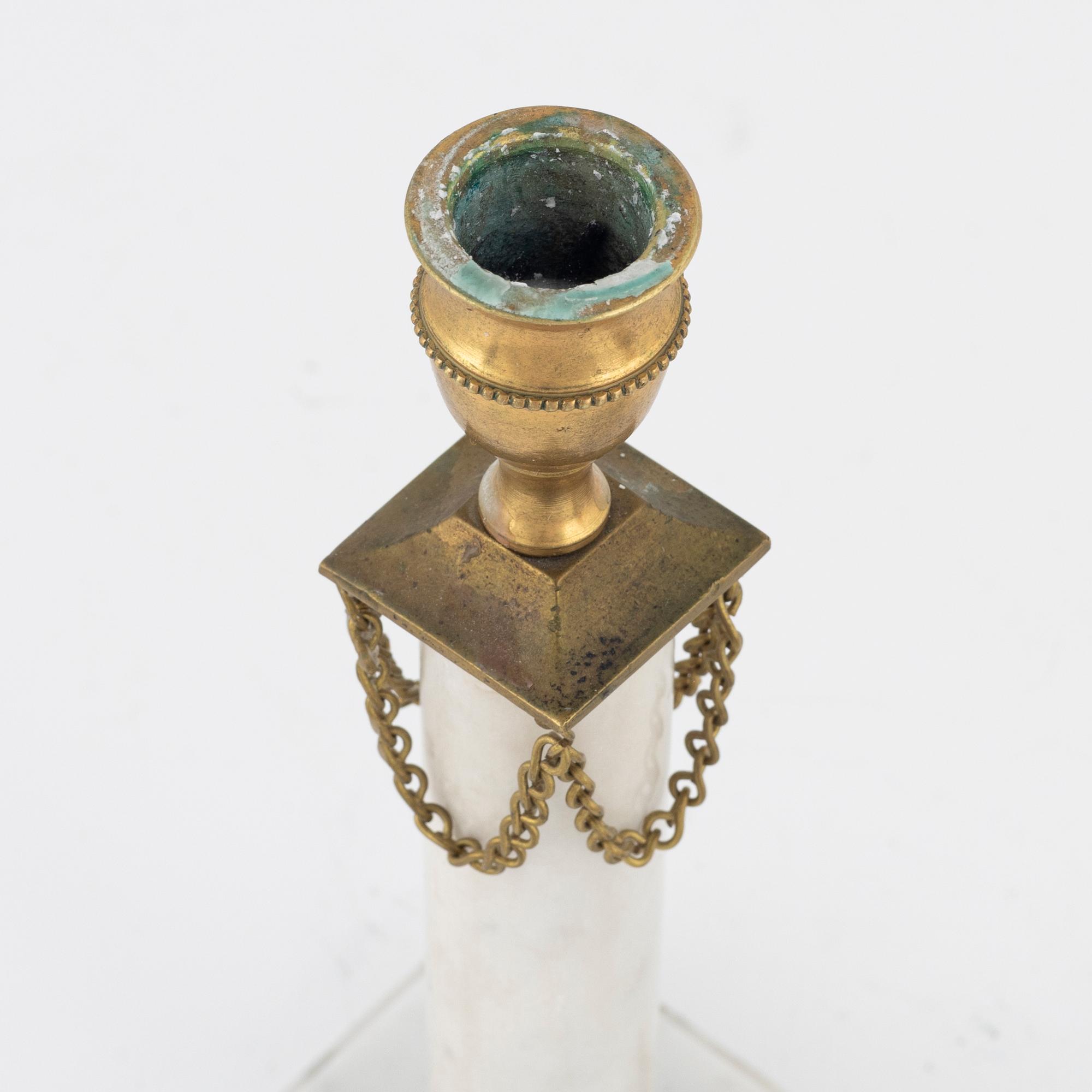 Ljusstakar, ett par, gustaviansk stil, omkring 1900.