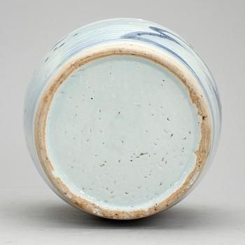 TALLRIKAR, 5 st, samt BOJAN, porslin, Qing, Kina 1700- resp 1800-tal.