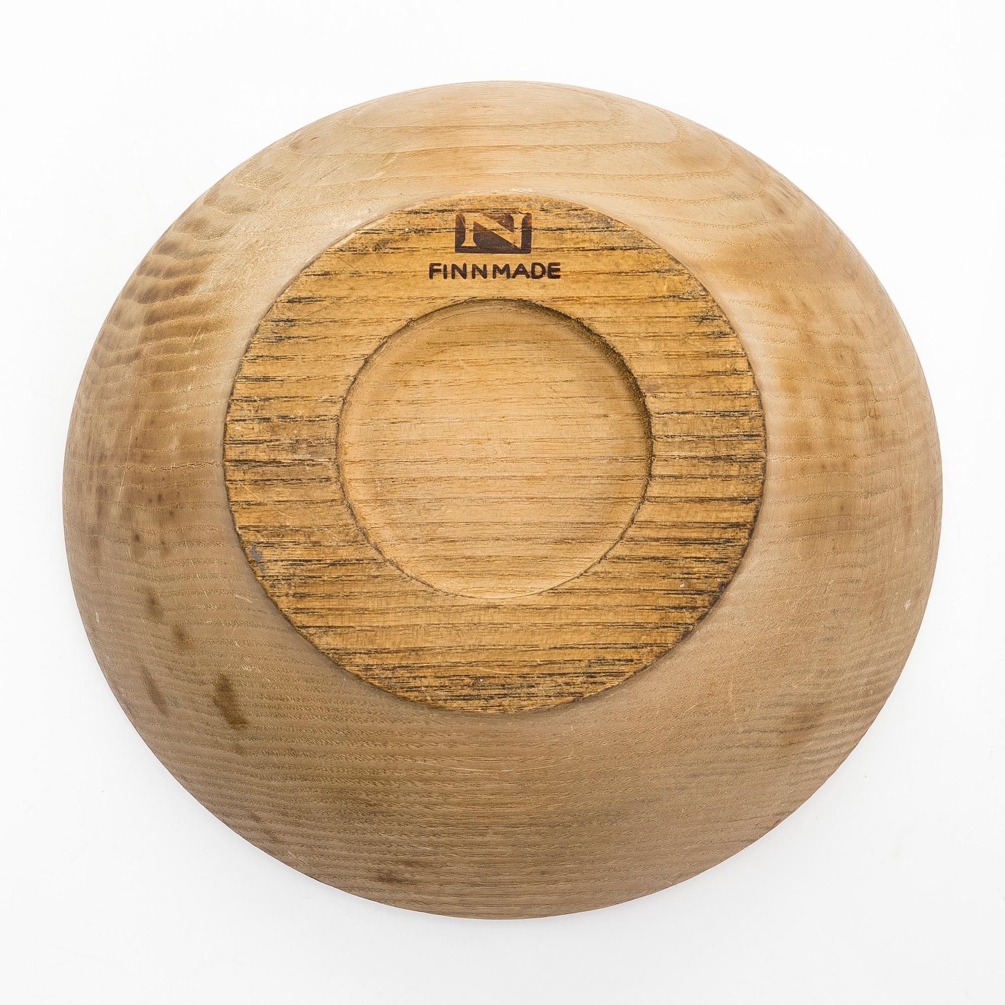 Artek design, a mid-20th-century '401' bowl/chopping bowl for Normark Finnmade, retailer  Artek.