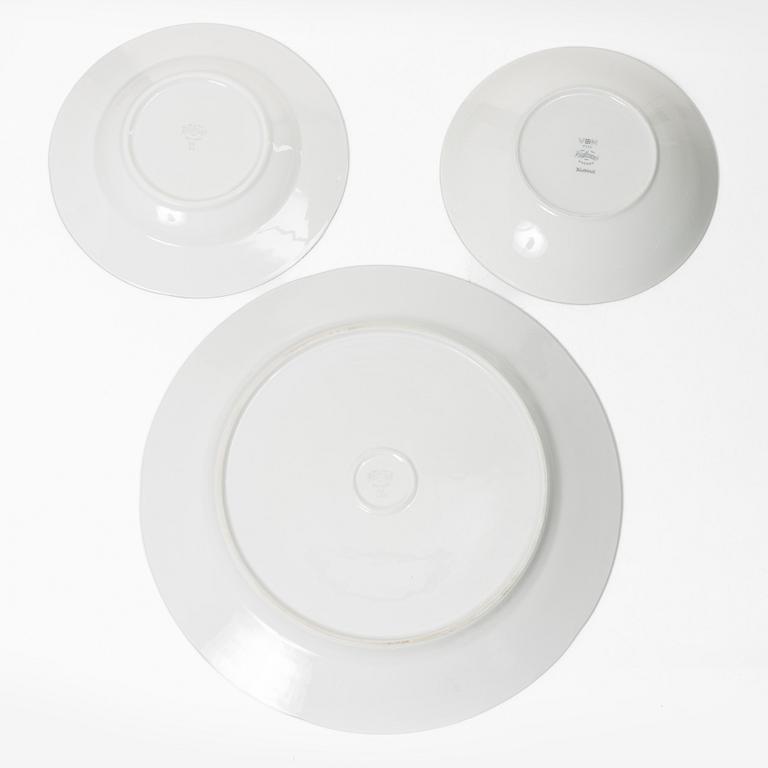 Louise Adelborg, A dinner service, 74 pieces, porcelain, "Swedish Grace/Kardinal", Rörstrand.