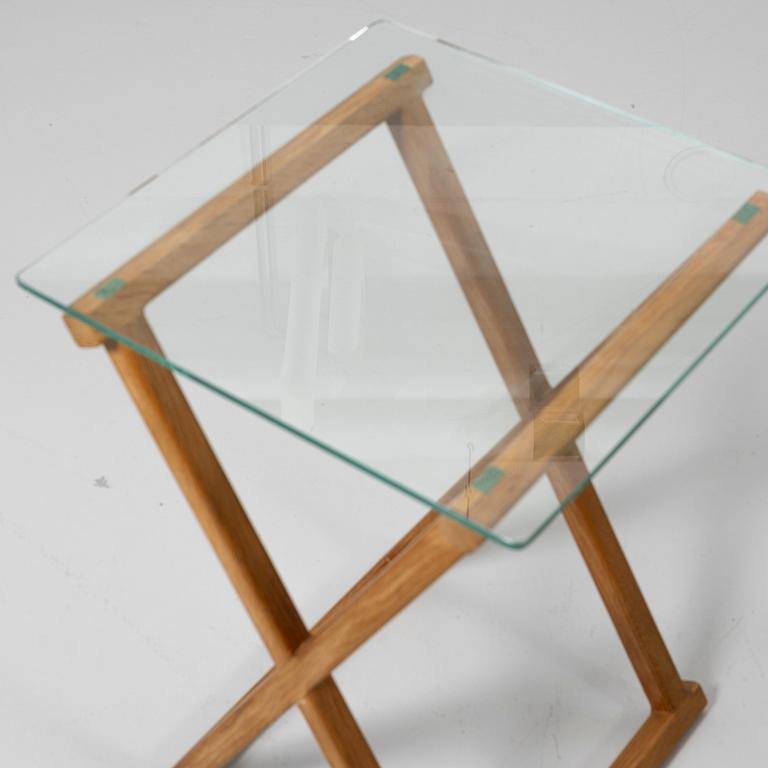 Side table, a pair, 21st century.