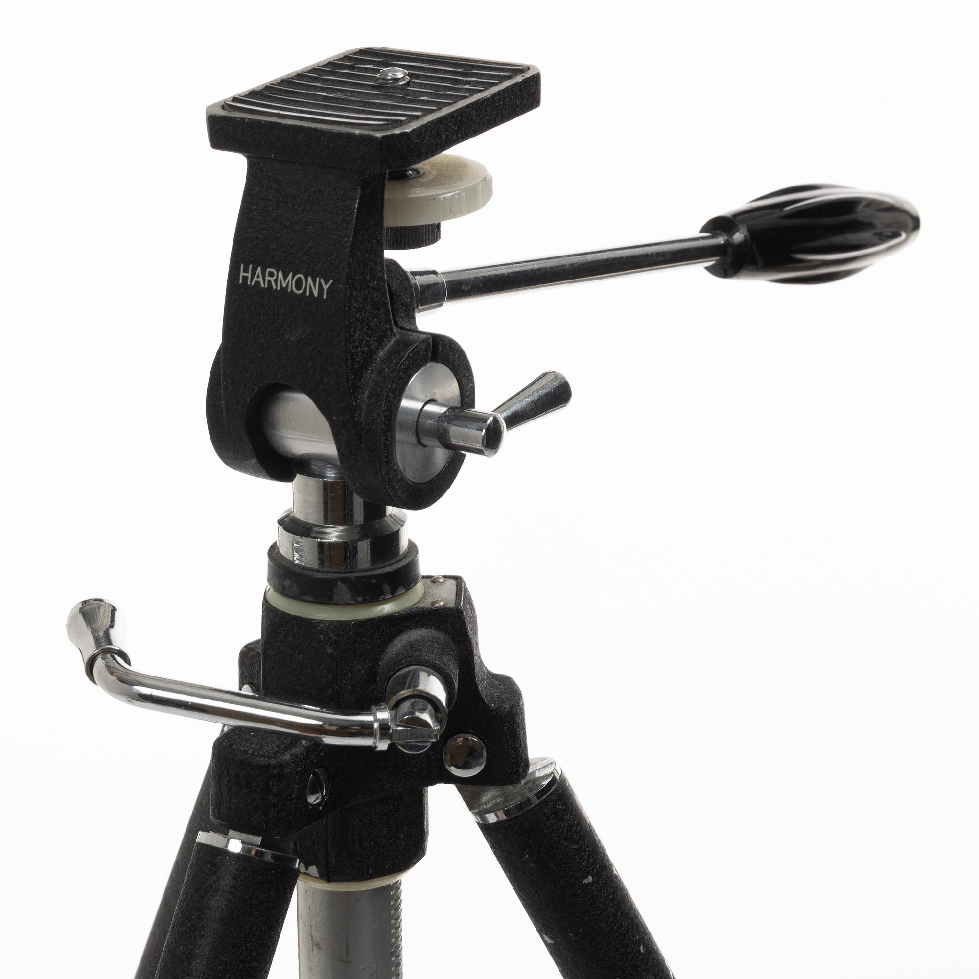 Kamera, Hasselblad 1000 F med objektiv Tessar 1:2,8, Carl Zeiss och stativ.