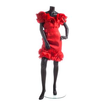 GALTRUCCO, a red silk coctaildress.