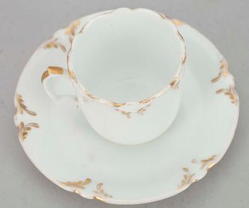 KAFFEKOPPAR, 9 st, porslin, ej stämlade, 1800-tal.