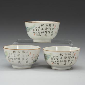 Three famille rose bowls, late Qing dynasty, with Tongzhi seal mark.